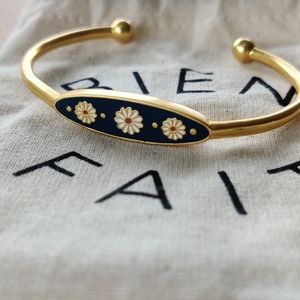 NWOT Madewell Daisy Delight Enamel Cuff Bracelet